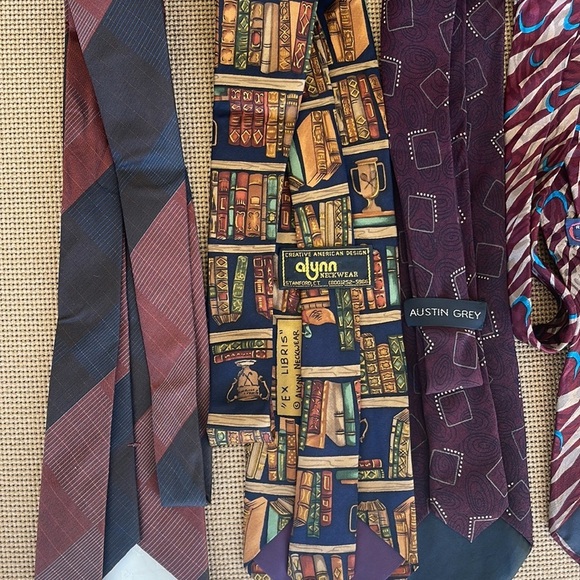 Vintage Print Mens Ties Bundle Set of 4 - Picture 5 of 5